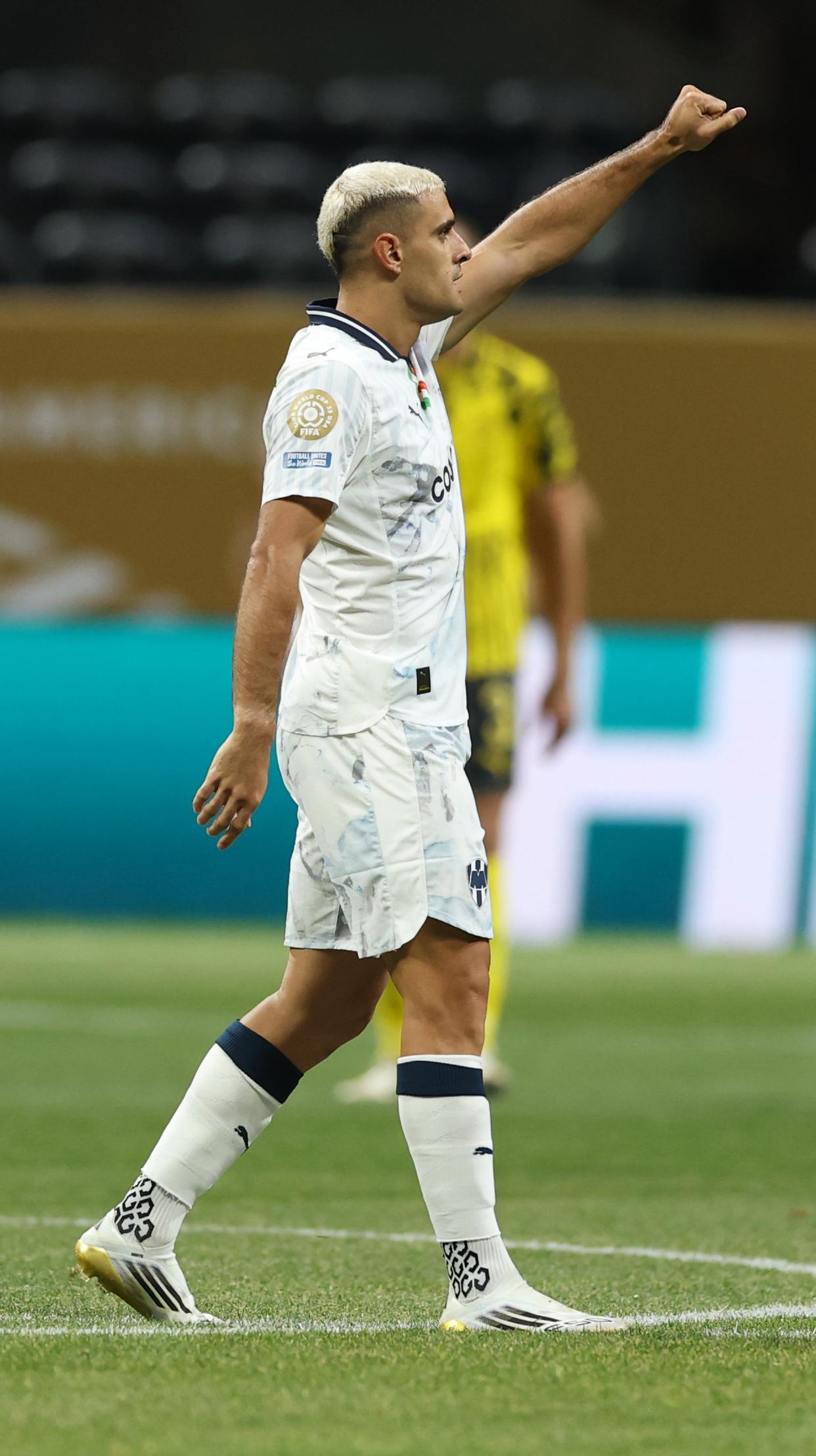 关于多特蒙德迎NBA季后赛关键赛；国际比赛日内部沟通；球迷炸锅；年轻球员得到机会的信息